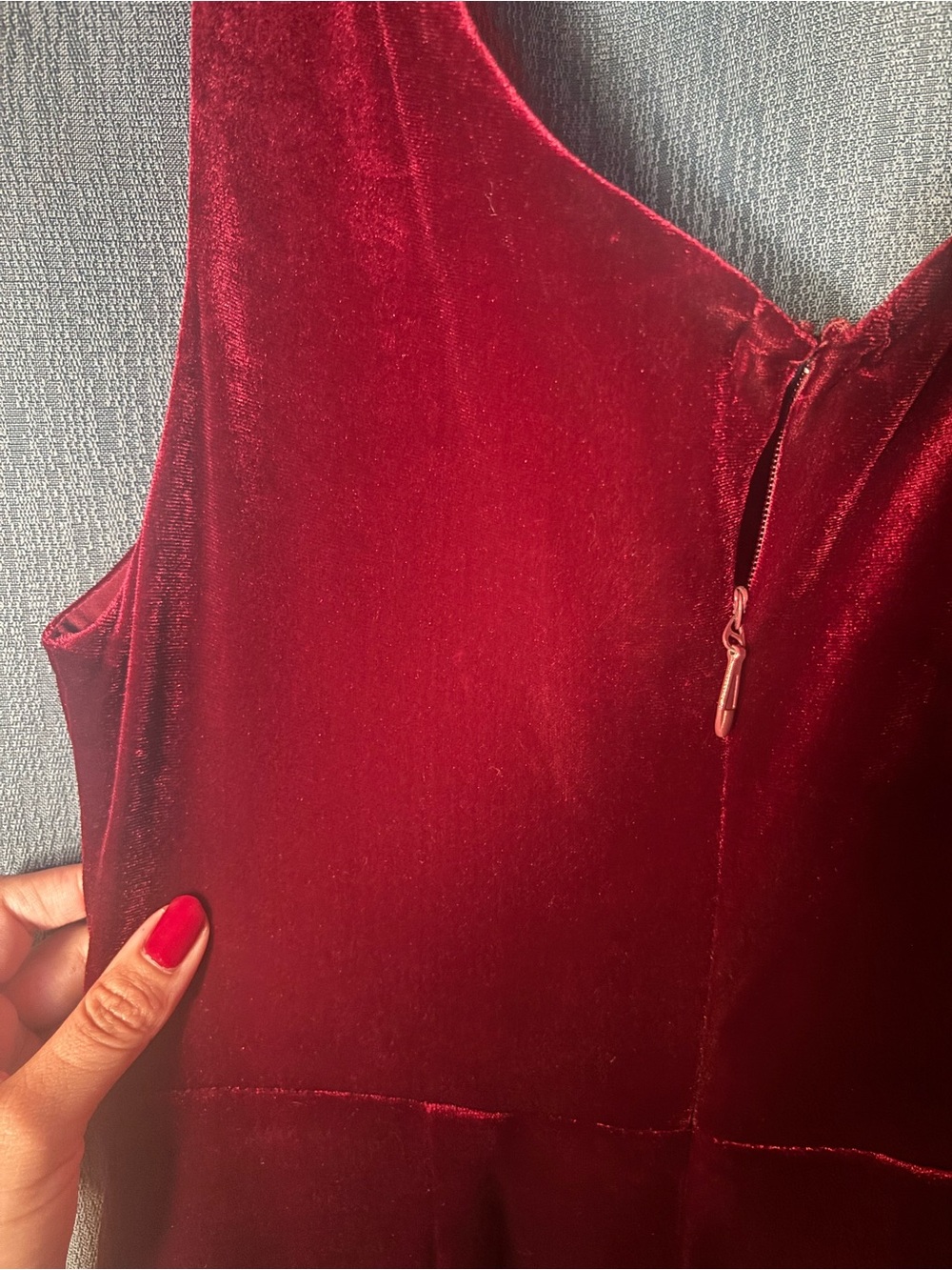 Pinup Girl Laura Byrnes Velvet Red Gilda Dress - Picture 10 of 13